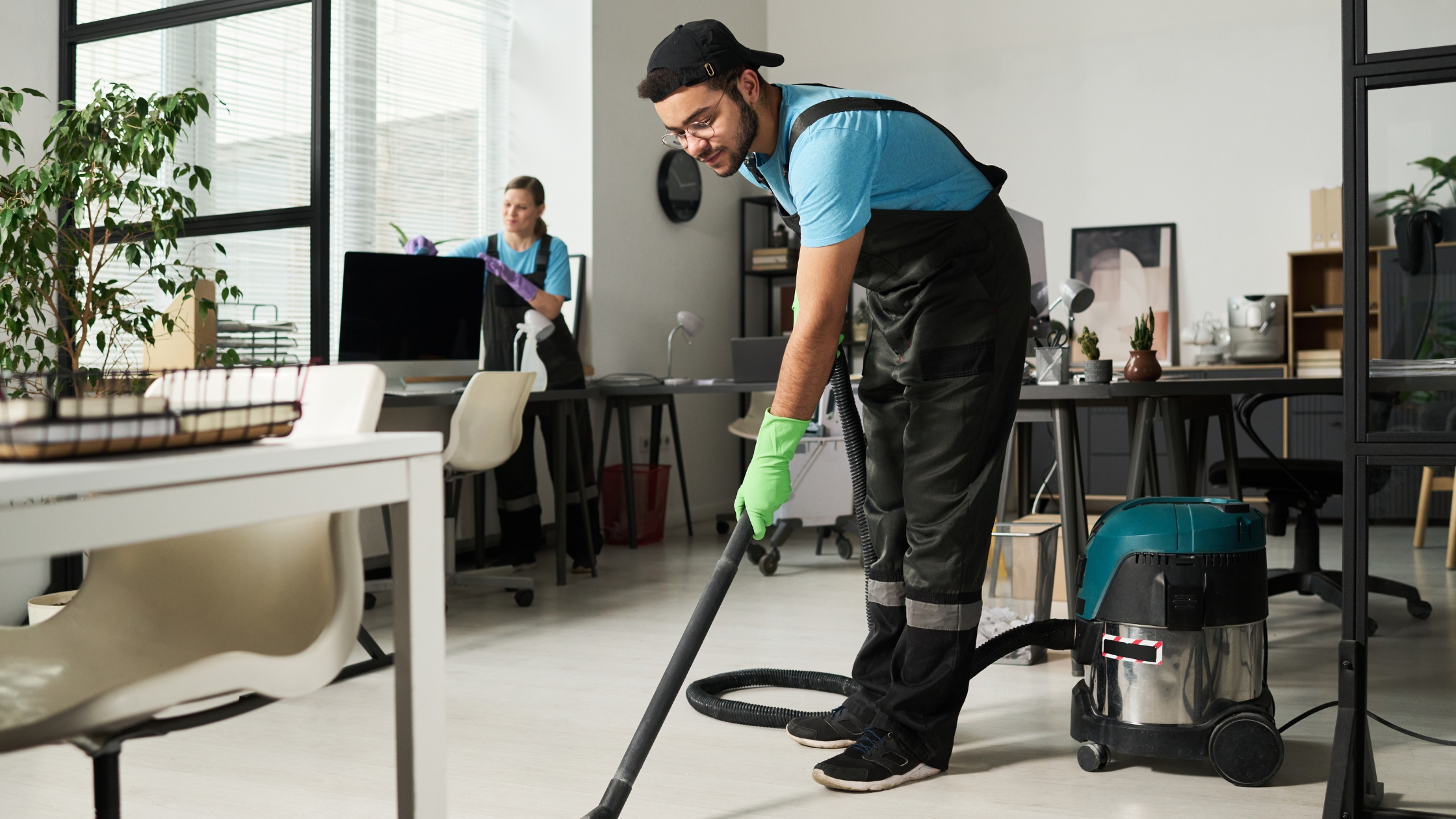 professional office cleaners